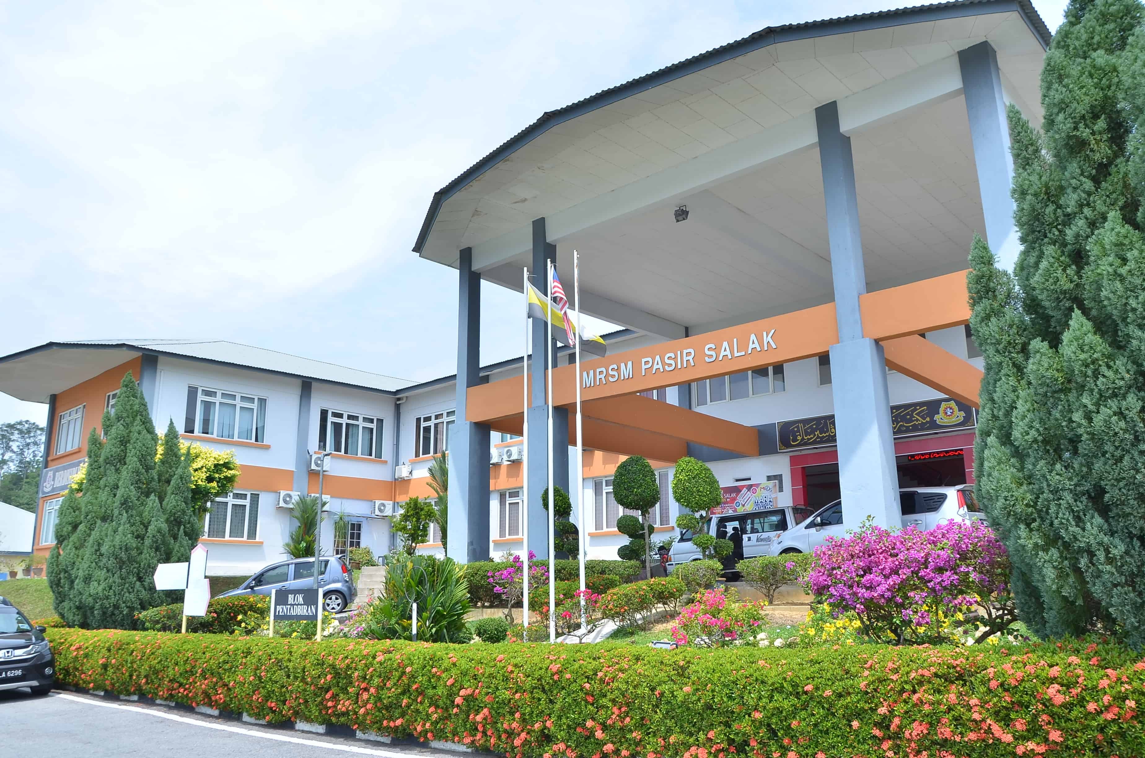 Mrsm Tun Ghafar Baba